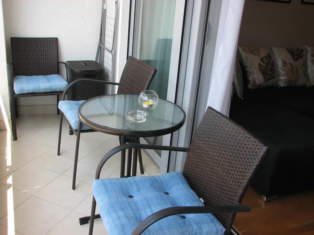 Apartment B&s *