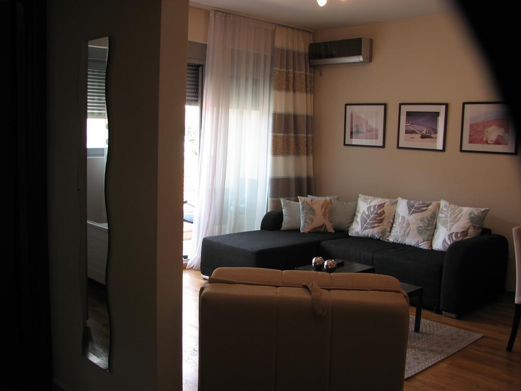 B&s * Budva